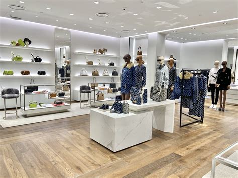 michael kors cumberland mall